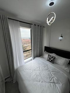 Cozy Modern 1BR with views on 10th floor at TSAVO APARTMENTS near TRM 15 mins to CBD - 7