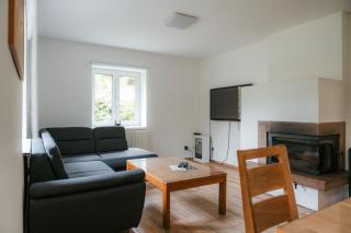 Prague Wellness Home, Forest Getaway - 2