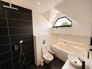 Adeti Residence - 6