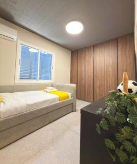 Modern 2BR Apt in Nicosia with AC and Washer - 5