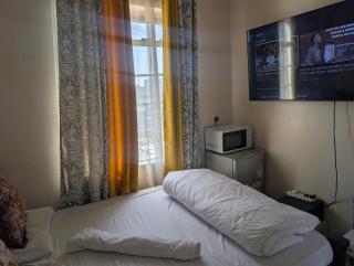 Stylish Mini Studio Near JKIA - 0