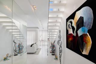 Luxe 3BR Penthouse w Jacuzzi&Parking&Mamad by HolyGuest - 3