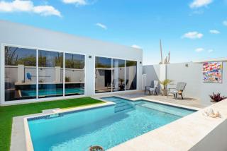 LUX Villa with Private Pool and Patio Lounge by Bocobay - 9