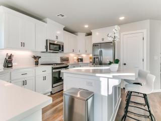 New Dream Home in Broken Arrow! - 9