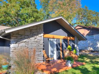 Ironwood House 5BR Tulsa Heated Pool - 4