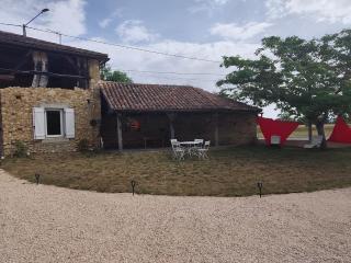 Independent studio in our property - 4