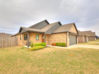 Highland Creek Retreat - 4