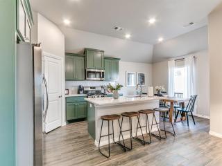 Hazelwood Retreat Comfort, Space & Convenience - 1