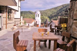 Family hotel Valchanovata Kashta - 9