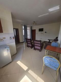 Lucy Sabrin Guest House - 7