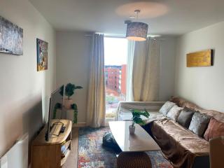 #164 City Escape at Sapphire Court-Sleeps 6 - 0