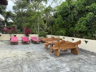 CoCo-SuRf-House, Luxury among palms - 6