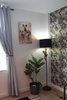 #146 Urban Stay at Sapphire Court - Sleeps 6 - 4