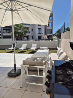 NEW Stunning ground floor Apartment with Jacuzzi - 9