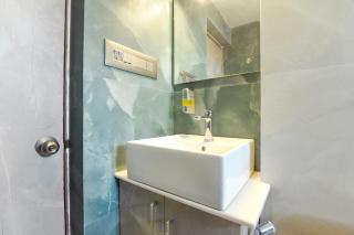 FabHotel Prime Grand Plaza - 4