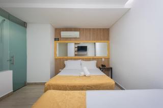 Hotel Piso 12 - 2