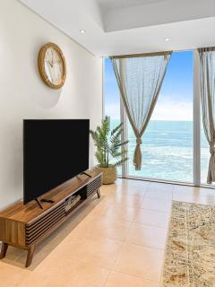 Bohemian Stunning view 1BR in Financial Harbor - 5