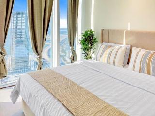 Bohemian Stunning view 1BR in Financial Harbor - Manamah - 6