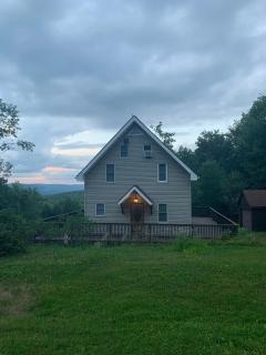 Private with a Beautiful View House - 0