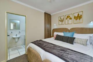 Perfect10 Sandton Apartments at Westpoint - 1