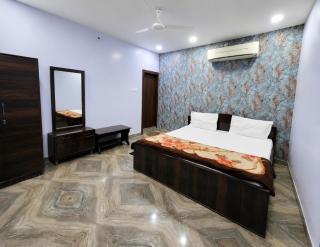 The Shiva Hotel - 0