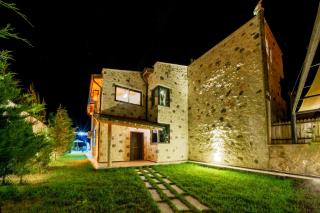Stone Houses with Private Pools in the Village - 9
