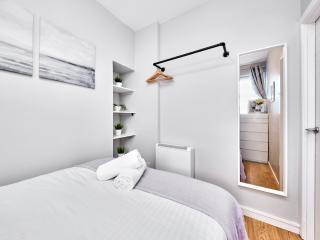 No2 Princess Blue Apartments - 9