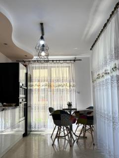 Casa in inima Bucovinei - 8