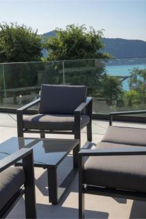 ŌMNIMI Signature Living - 8