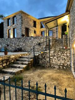 Mesovouni Stone Suites - 0