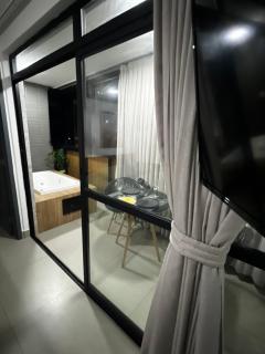 UaiFlat! Conforto, praticidade e com jacuzzi! - 0