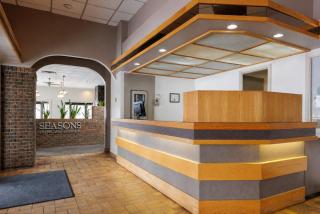 Heritage Inn Hotel & Convention Centre - Taber - 9