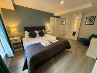 Principal Apartments - Clyde Waterfront Apartments - 1