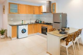 Beachfront Luxury Apartment Panoramic Sea Views N8 - 9