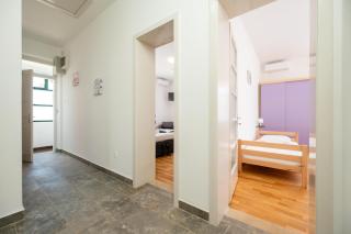Kathy House - 9