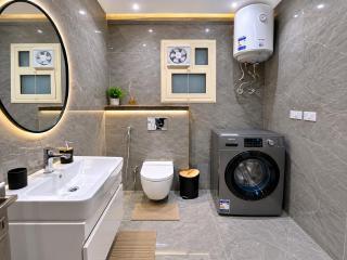 Spacious 3BR Apartment in Prime Sheikh Zayed - 5