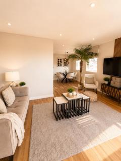 Bay View - 2BD, Free parking, contractors &Holiday - 4