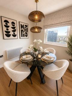 Bay View - 2BD, Free parking, contractors &Holiday - 2