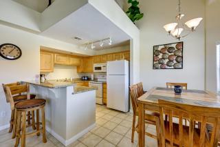 Golf & Gamble! Mesquite Condo w/ Pool Access - 6