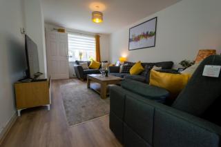 Spacious 5BR Home St Andrews - 0
