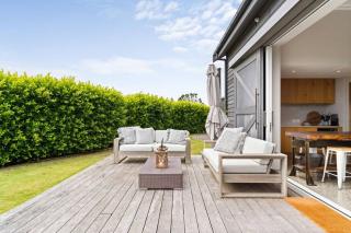 The Boat House - Rustic Luxury in Matakana - 6