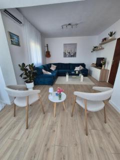 Spacious apartment Ita - near beach (terrace, sea view) - 2