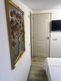 The house of roses - 3