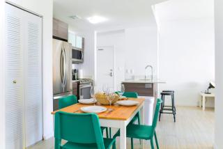 Free Parking - Near to Wynwood & Design District - 9