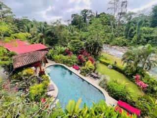 Toucan Villa -riverfront With Pool & Near A Beach - 8