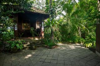 Sri Yoga Shala - 1