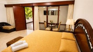 Hotel Asturias - 8