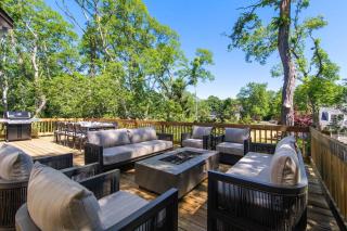 1 Mile to Campground Beach Dog Friendly AC - 8