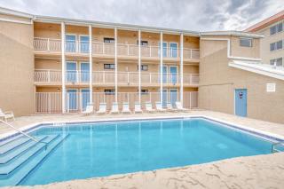 3rd Floor Condo Amenities Beach Access Beach Equipment Included - 9