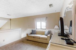 3rd Floor Condo Amenities Beach Access Beach Equipment Included - 2